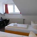 فندق Wasserburg Grossdorf (Tyrol)