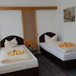Wasserburg فندق Grossdorf (Tyrol)