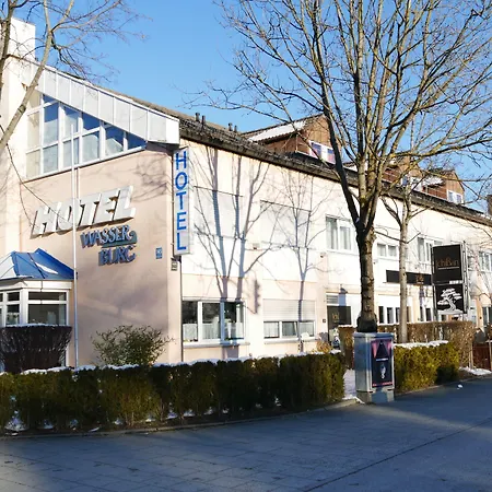 Wasserburg Szálloda Großdorf