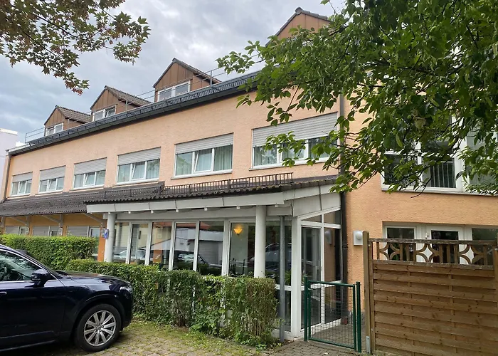 Wasserburg Szálloda 3*