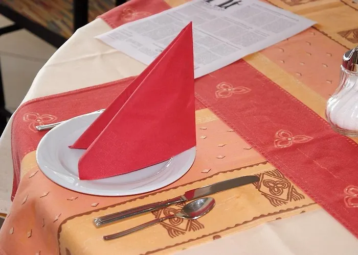 Wasserburg Szálloda Großdorf