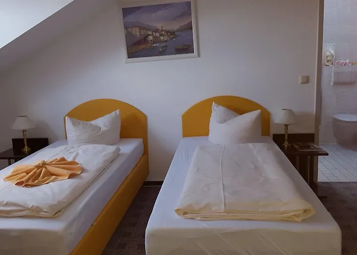 Wasserburg Szálloda 3*